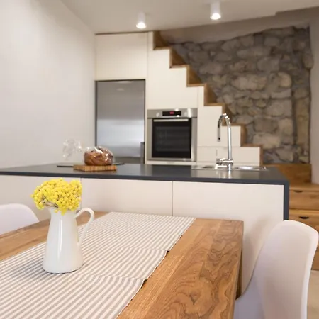 Romantic Stone House In Historic Center Of *