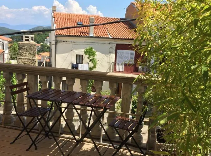 Romantic Stone House In Historic Center Of *